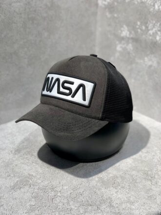 کلاه بیسبالی پشت توری مستر کوالیتی طرح NASA